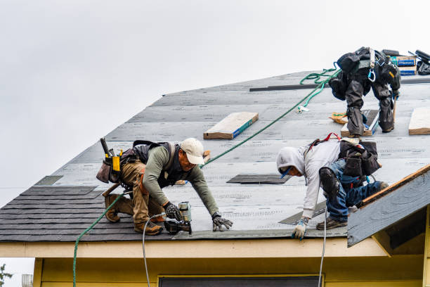 Professional Gutter Installation technician working in Oregon, WI